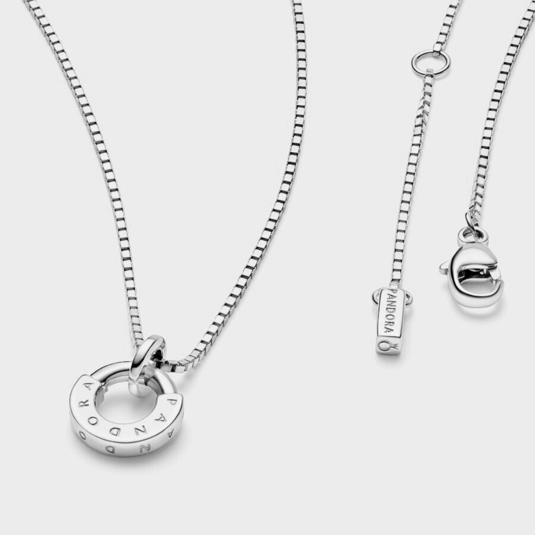Collar Colgante Logo