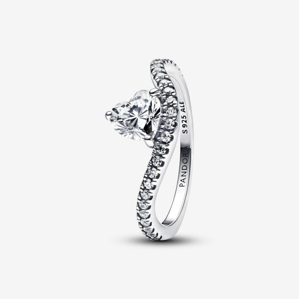 Anillo Corazón Ondulado en Pavé