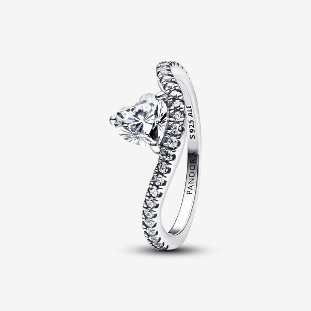 Anillo Corazón Ondulado en Pavé