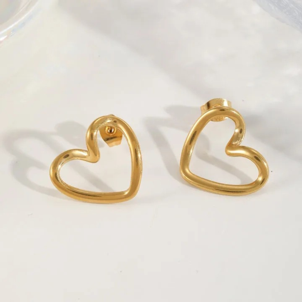 Aretes Silhouette of Heart