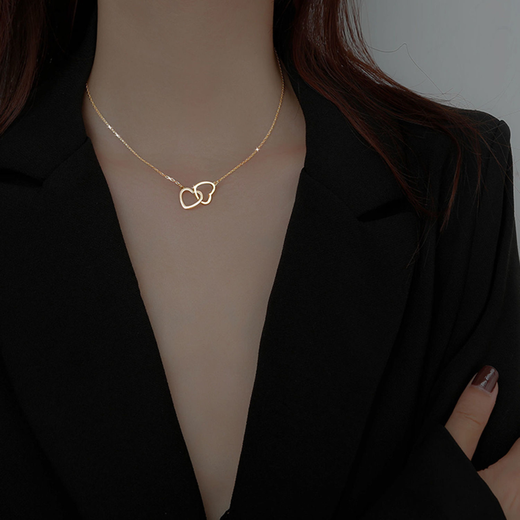 Collar Intertwined Hearts