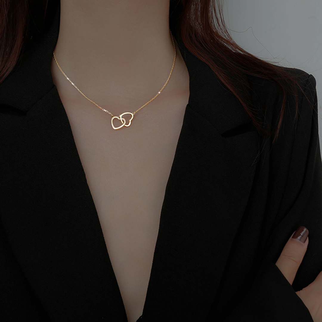 Collar Intertwined Hearts