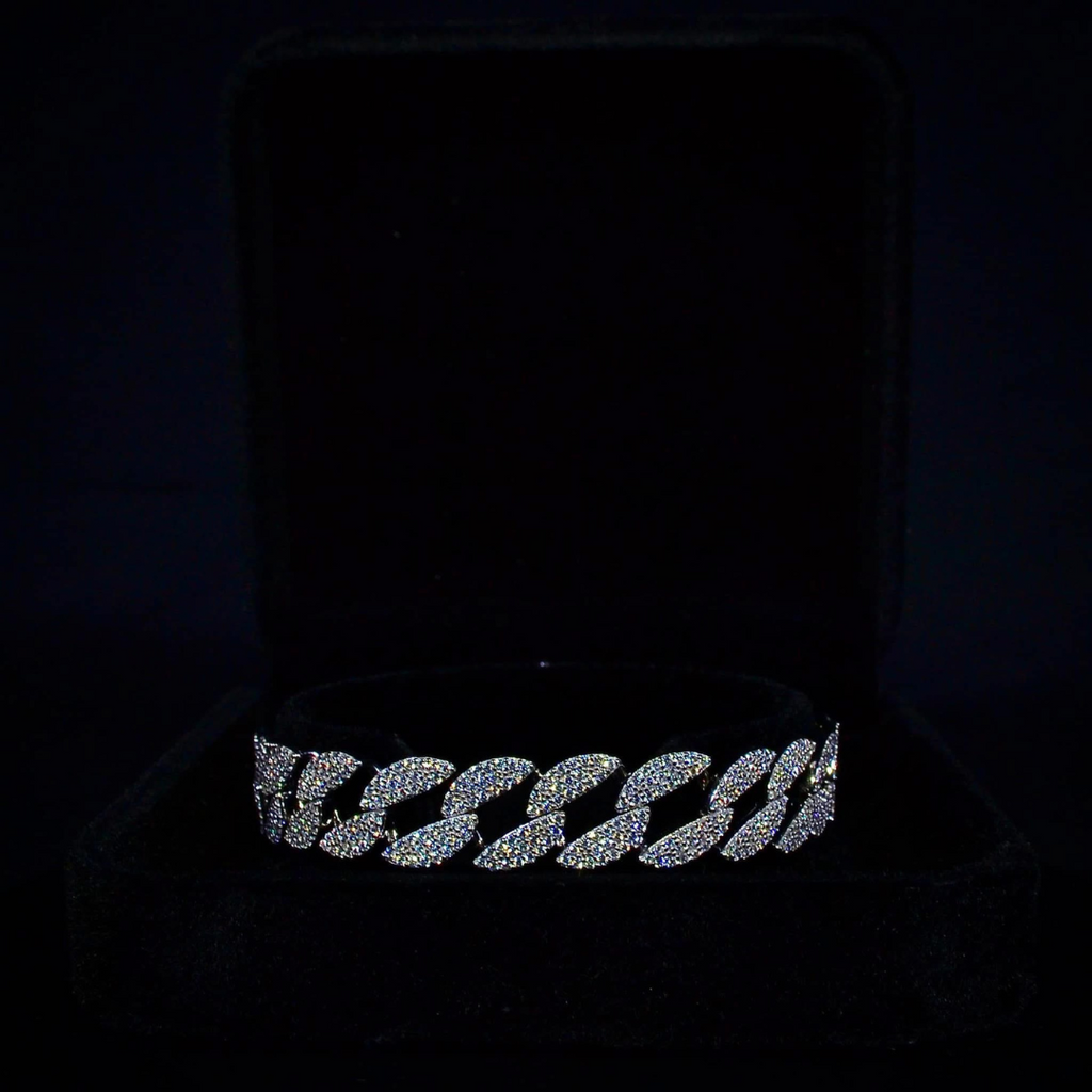 Pulsera Cubana Con Zirconias
