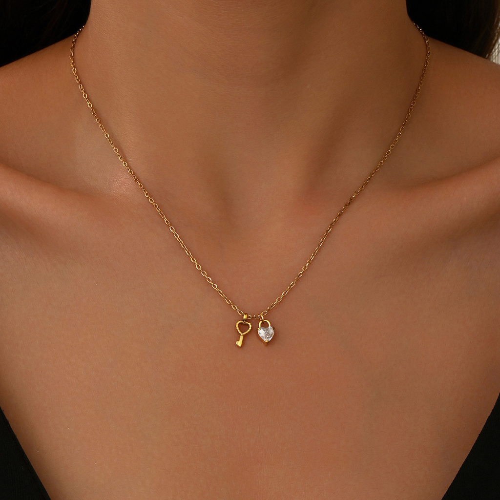Collar Heart and Key
