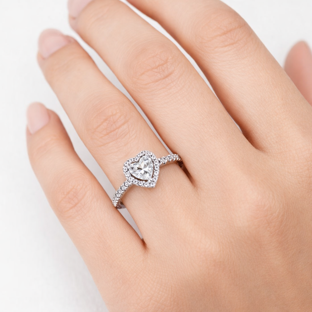 Anillo Corazón Zirconia