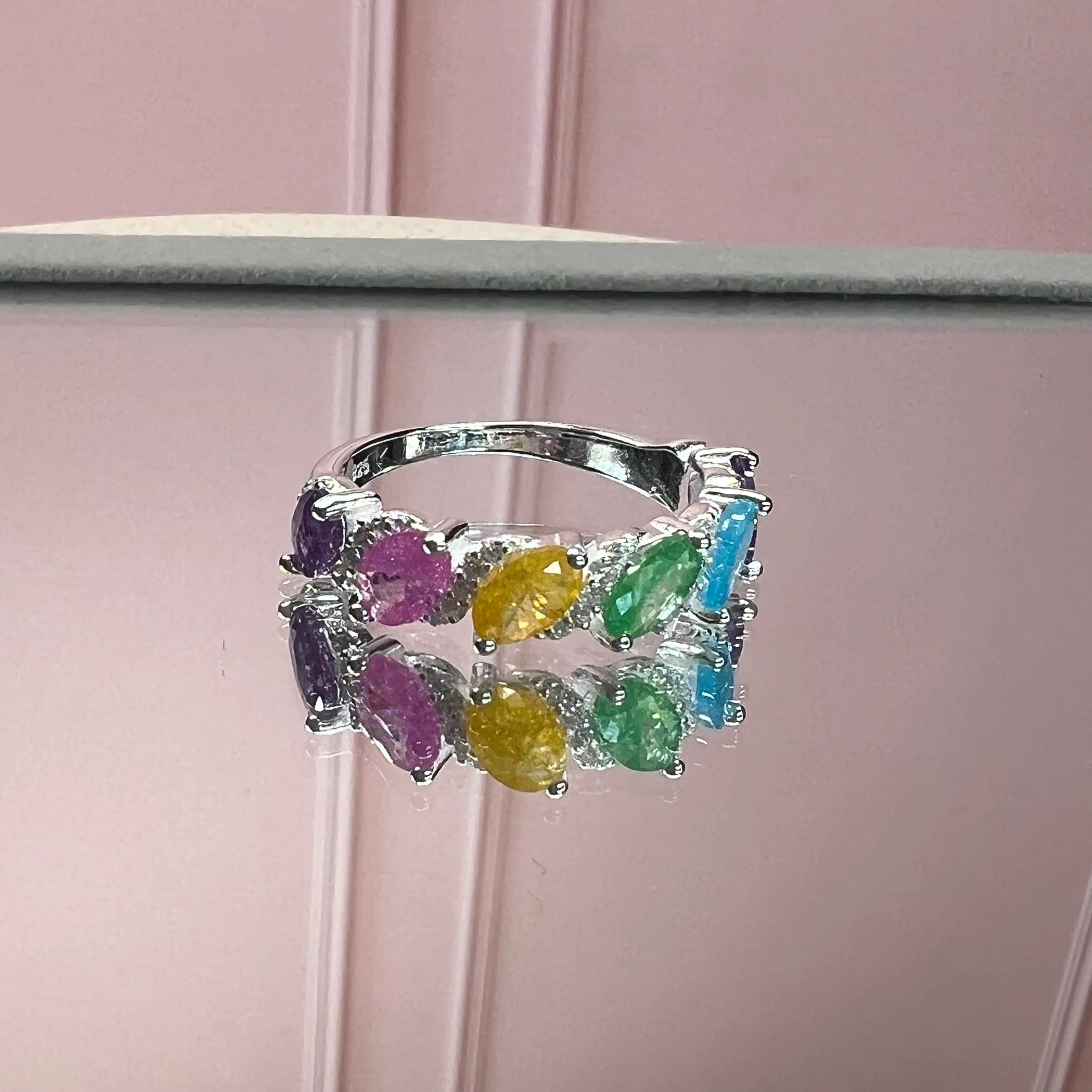 Anillo Alicia