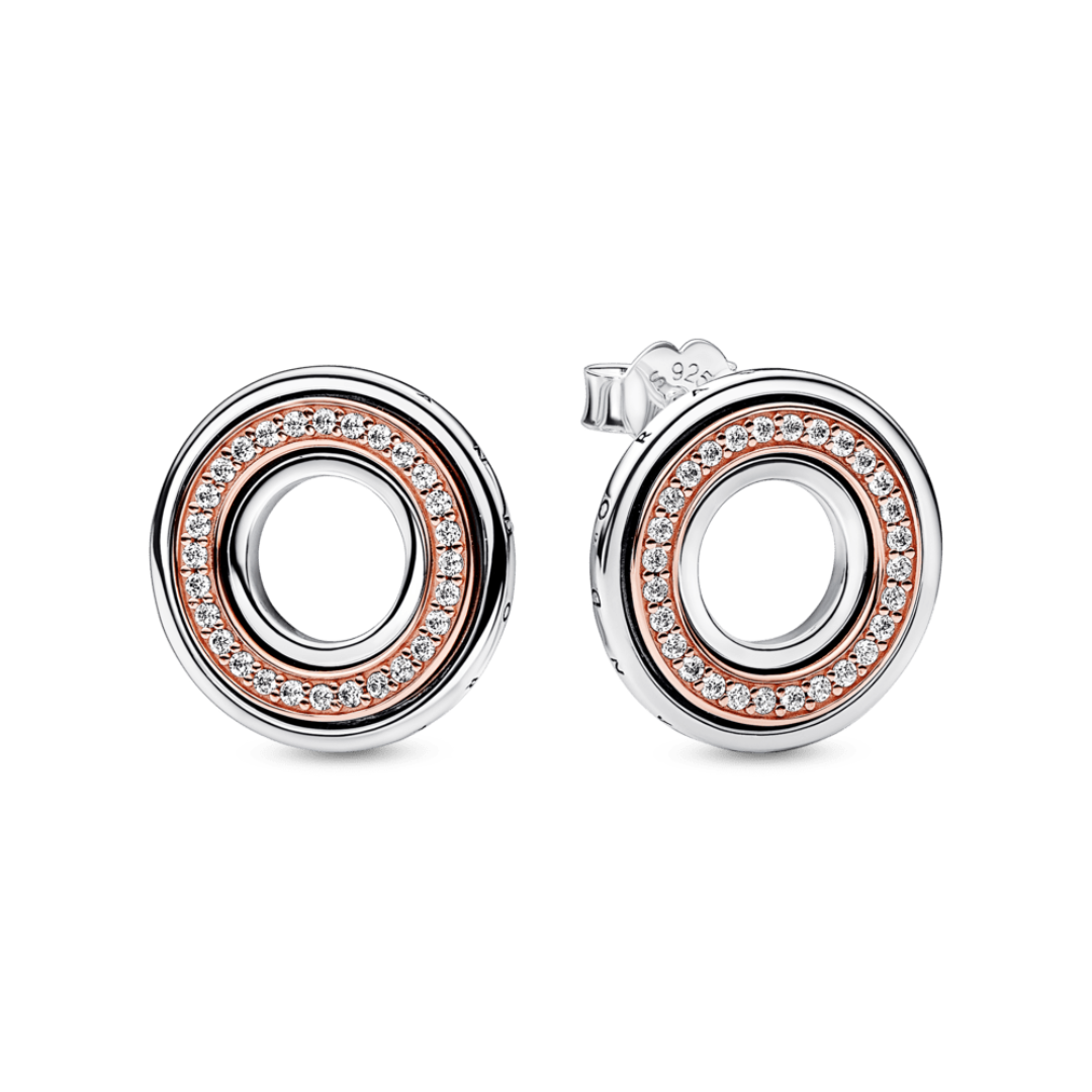 Aretes Logo y Pave en Dos Tonos